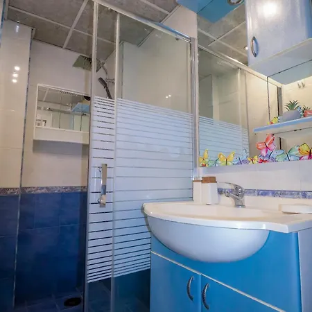 D-home Apartment *