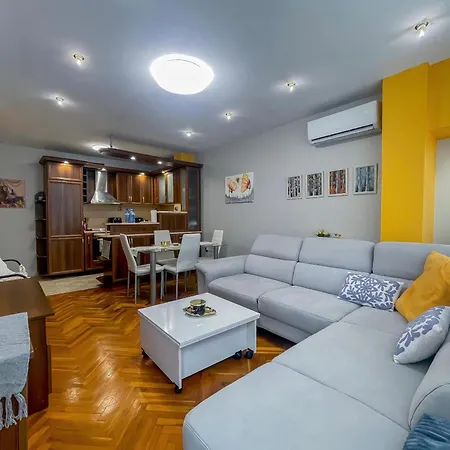 D-home Варна